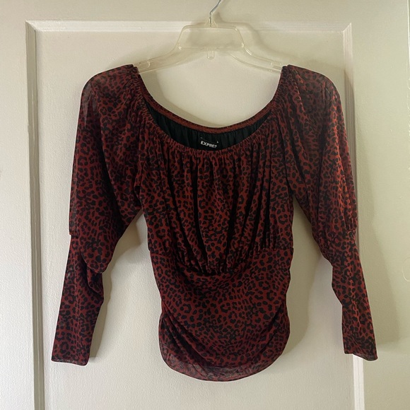 Express Tops - Express blouse XS perfect date night attire red and black cheetah pattern